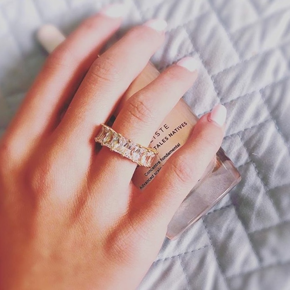 š
ŗDIAMOND Wedding Band | Yellow Gold